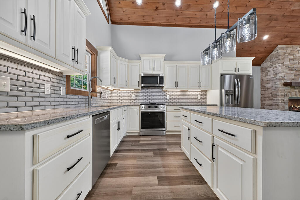 236 Ivy Drive Property Photo 15