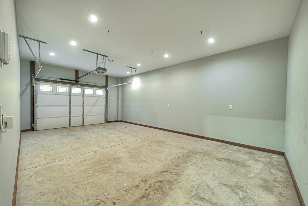 236 Ivy Drive Property Photo 36