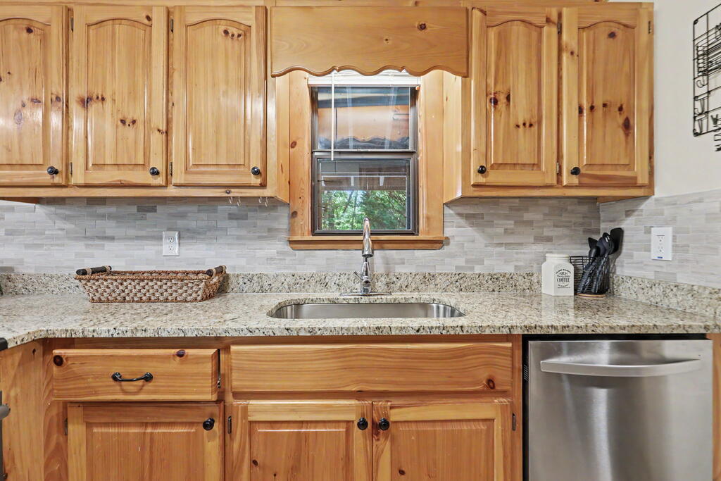 1133 Garrett Circle Property Photo 13