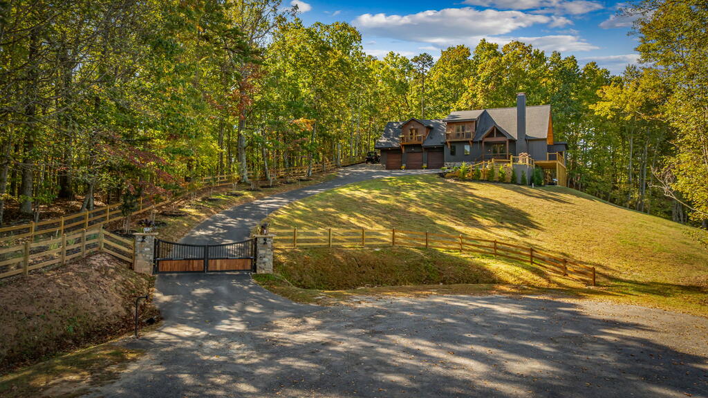 437 Big Valley Drive Property Photo 4