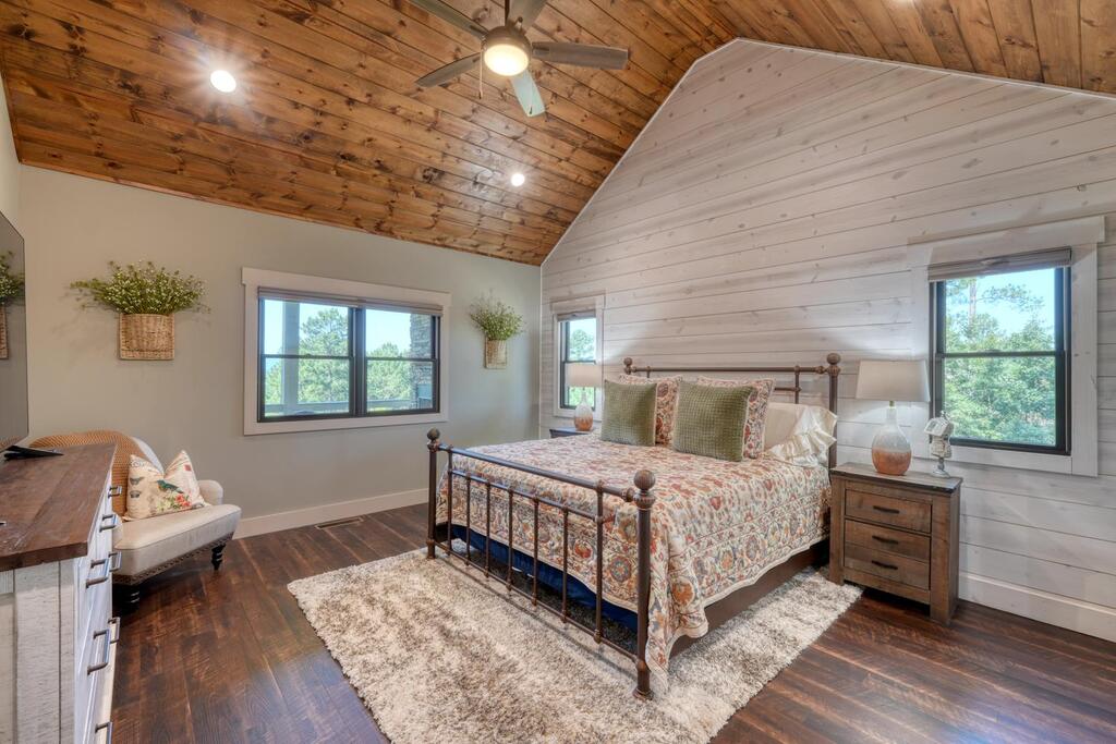 921 Ridge Pointe Way Property Photo 17