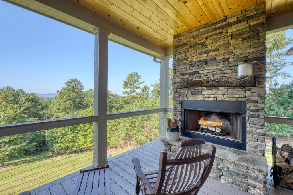 921 Ridge Pointe Way Property Photo 24