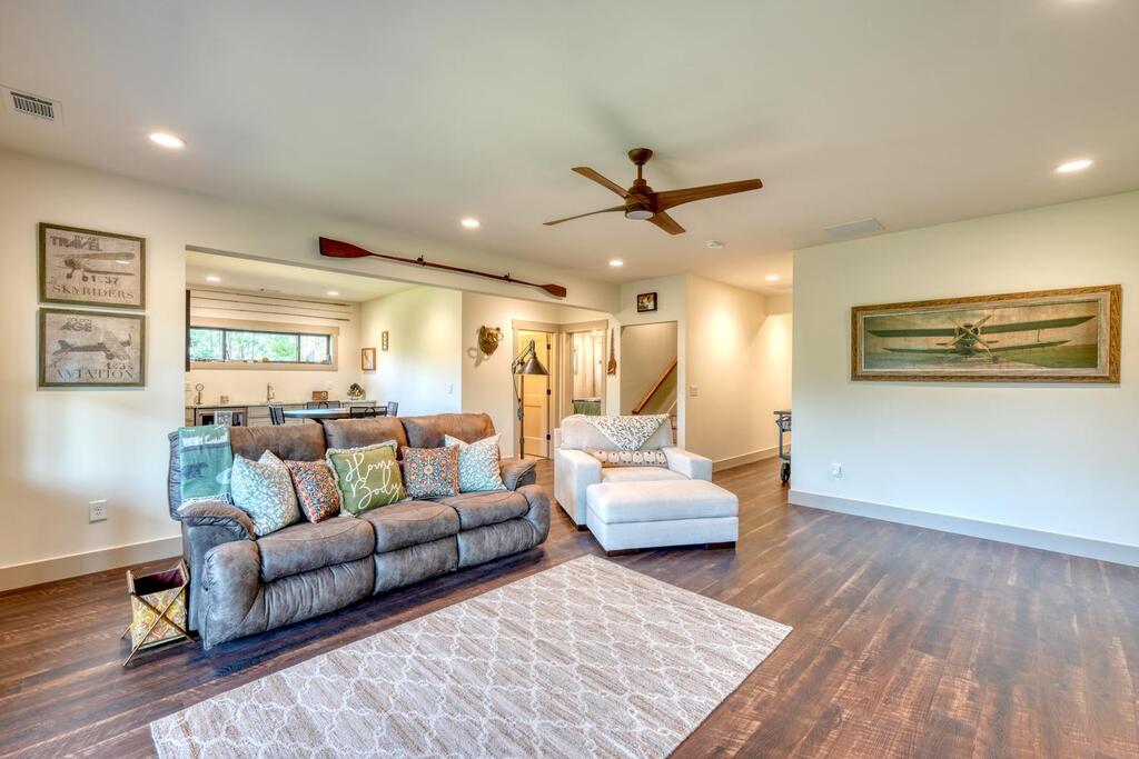 921 Ridge Pointe Way Property Photo 29