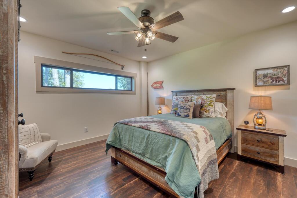 921 Ridge Pointe Way Property Photo 33