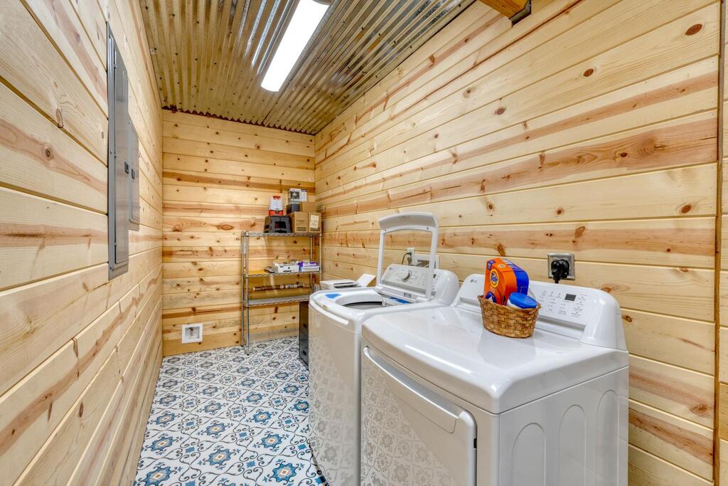921 Ridge Pointe Way Property Photo 40