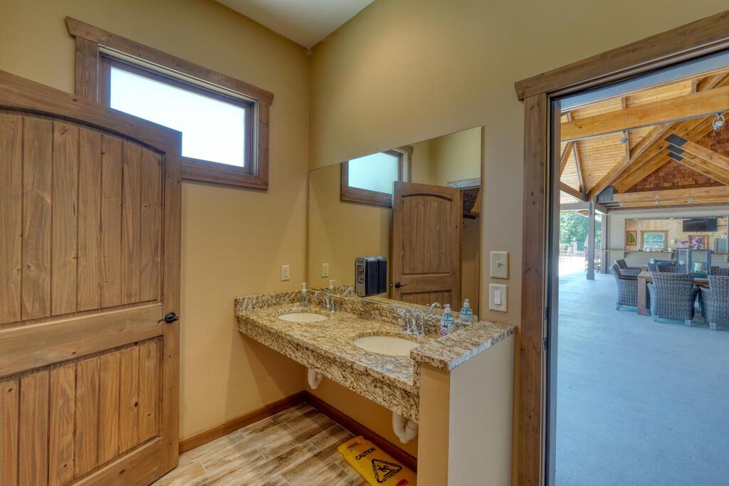 921 Ridge Pointe Way Property Photo 79