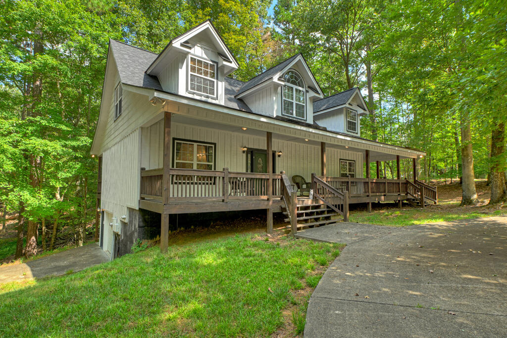 14 Orlon Drive Property Photo 1