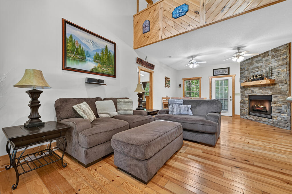 14 Orlon Drive Property Photo 4