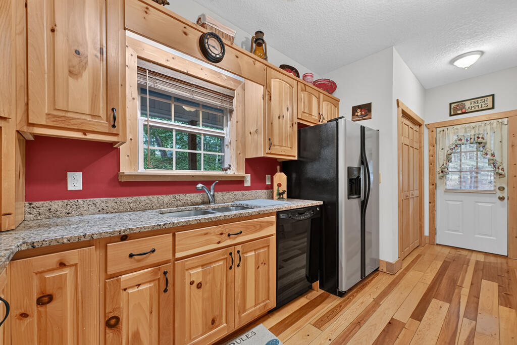 14 Orlon Drive Property Photo 13