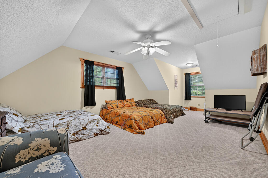 14 Orlon Drive Property Photo 23