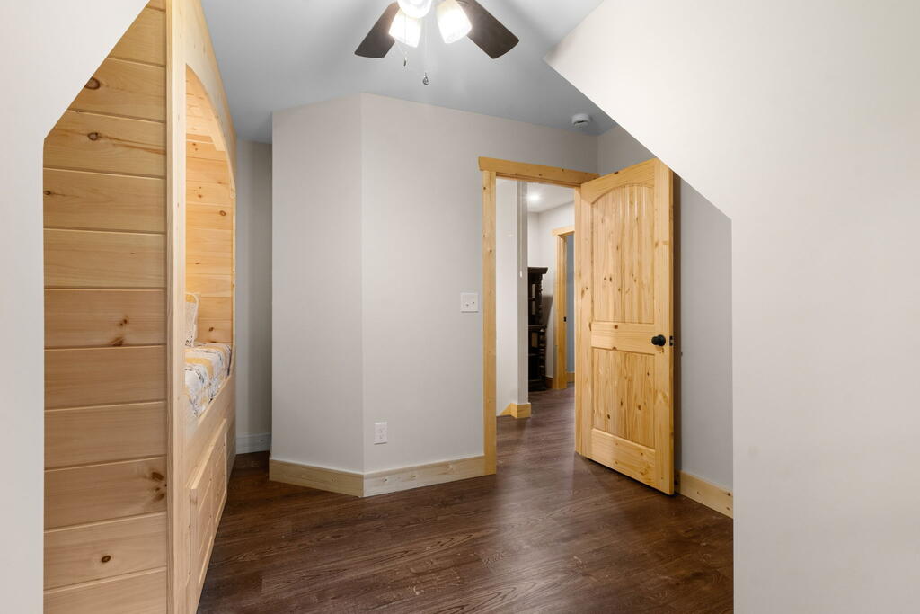 152 Cherry Court Property Photo 40