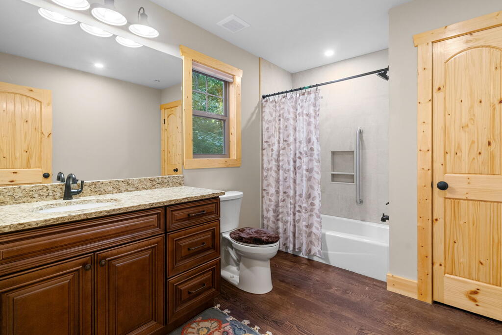 152 Cherry Court Property Photo 41