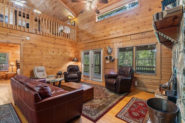717 Evergreen Lane Property Photo 20