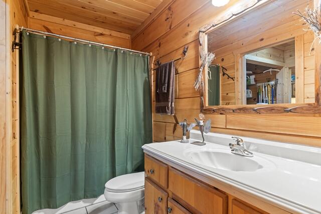 717 Evergreen Lane Property Photo 32