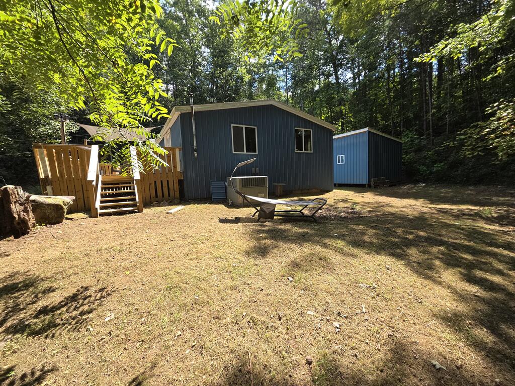 1522 Red Marble Road Property Photo 5