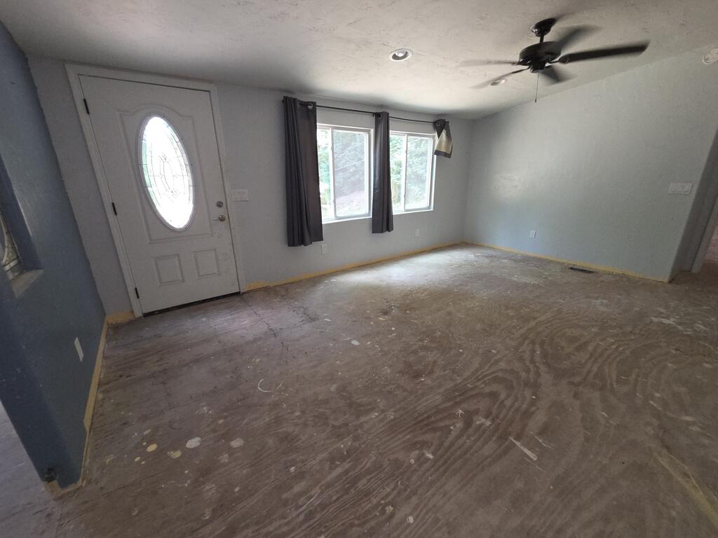 1522 Red Marble Road Property Photo 6