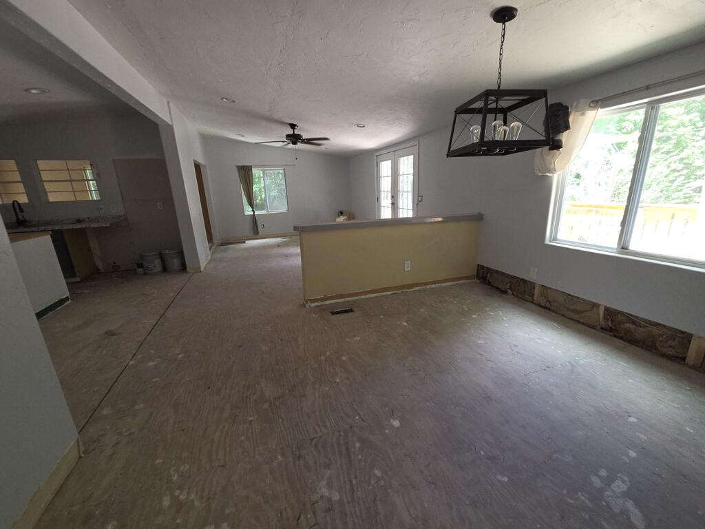 1522 Red Marble Road Property Photo 9