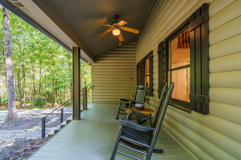 31 Highland Hammock Drive Property Photo 4