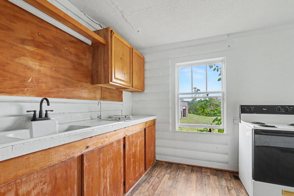 565 Tomotla Road Property Photo 14