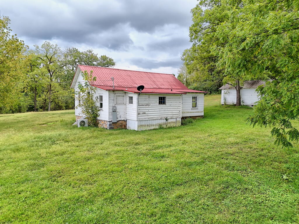 565 Tomotla Road Property Photo 36