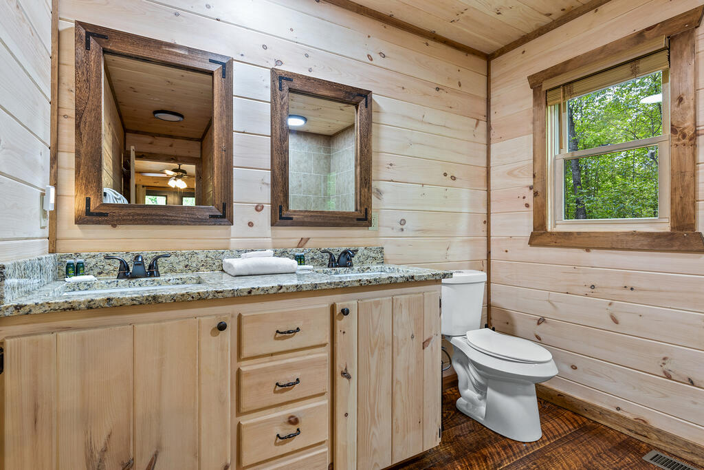 92 Windy Valley Lane Property Photo 38