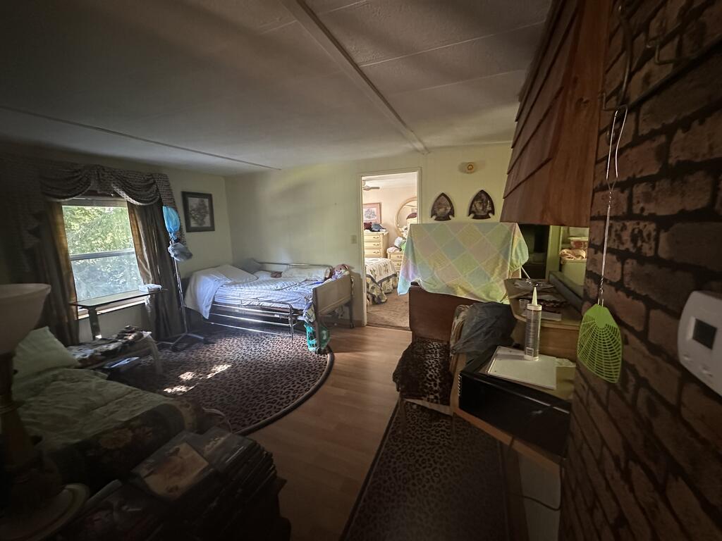 344 Avery Scroggs Road Property Photo 5