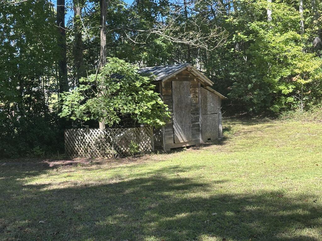344 Avery Scroggs Road Property Photo 12