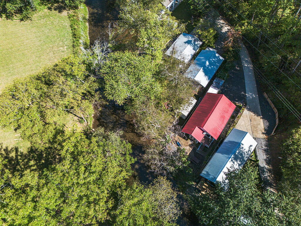 4184 River Bank Run Property Photo 26