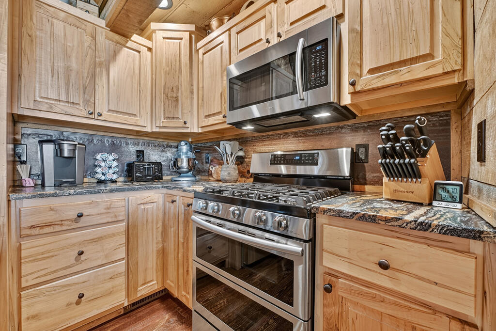 411 Highland Circle Property Photo 40