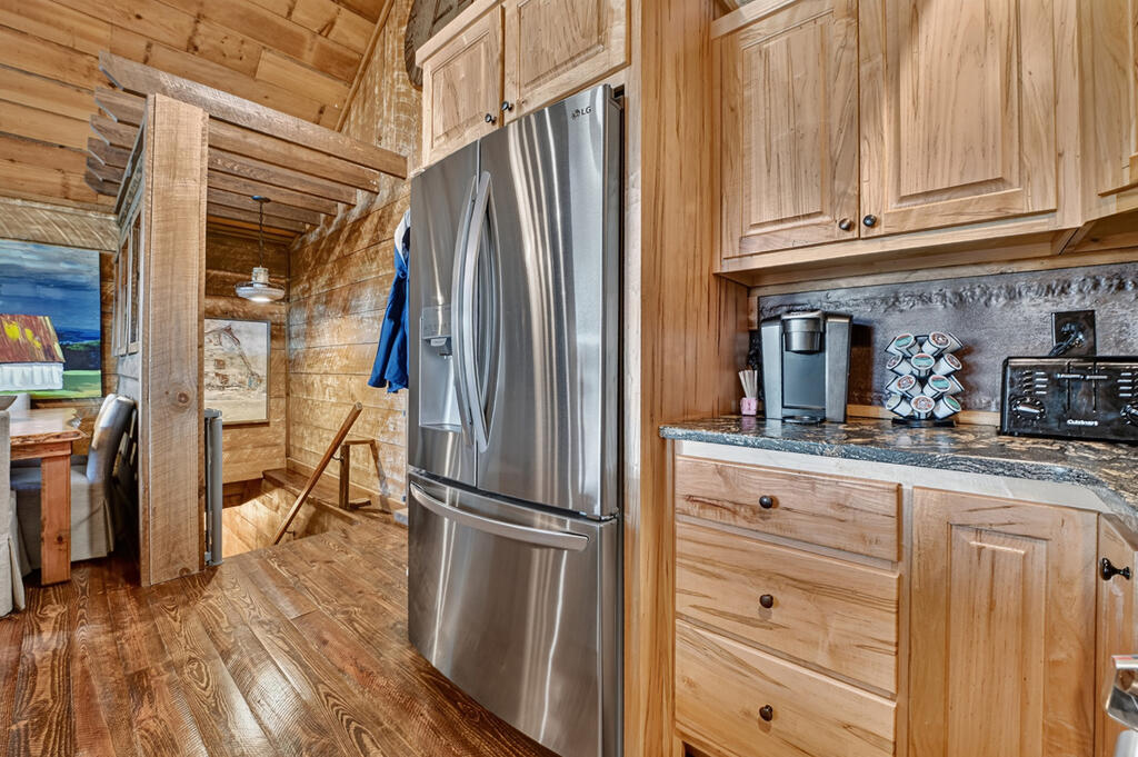 411 Highland Circle Property Photo 41