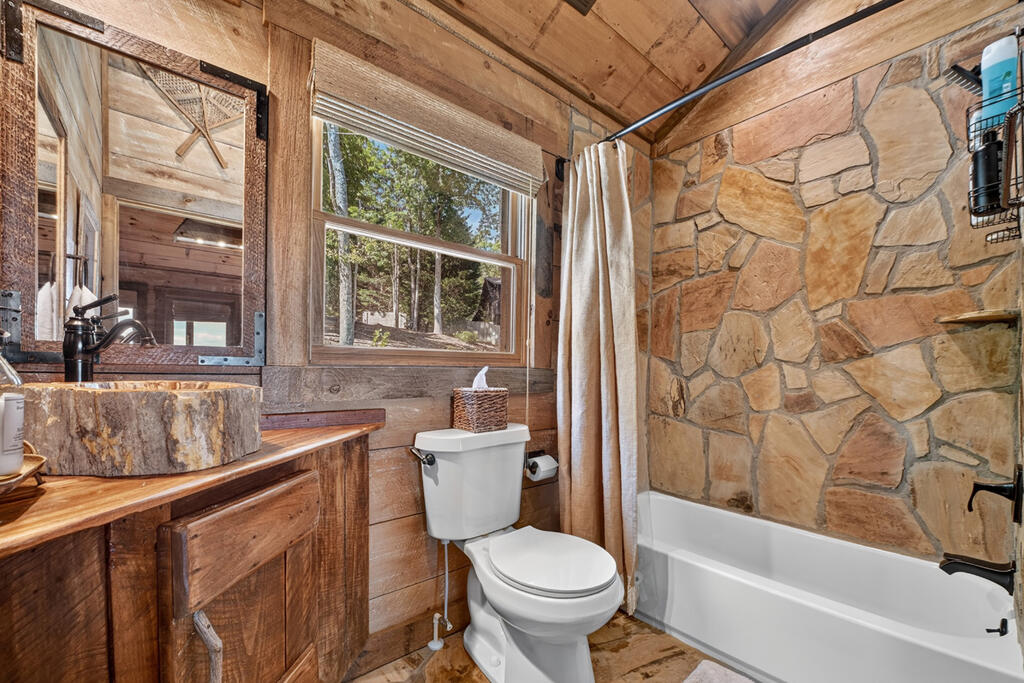411 Highland Circle Property Photo 47