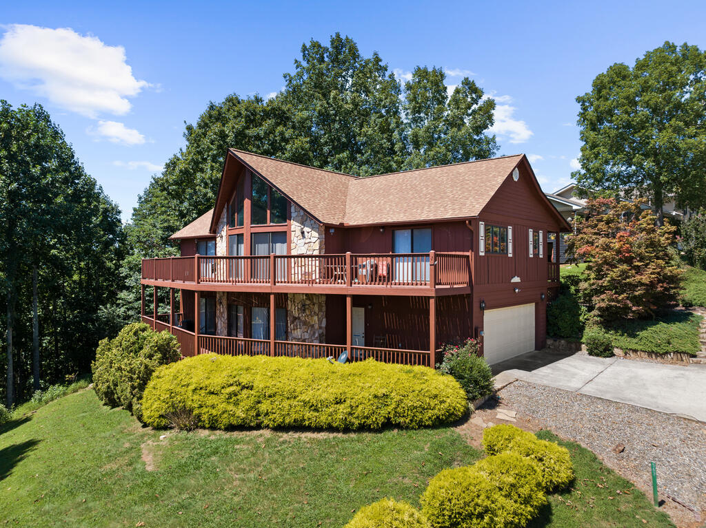 567 Mountain Top Road Property Photo 2