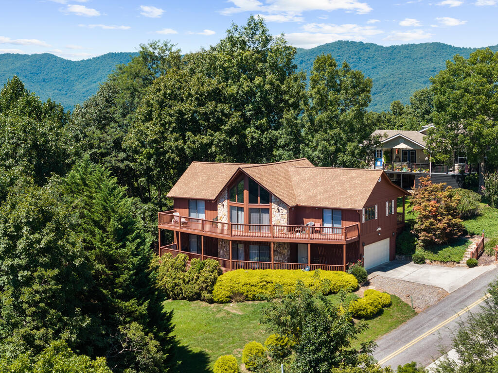 567 Mountain Top Road Property Photo 5