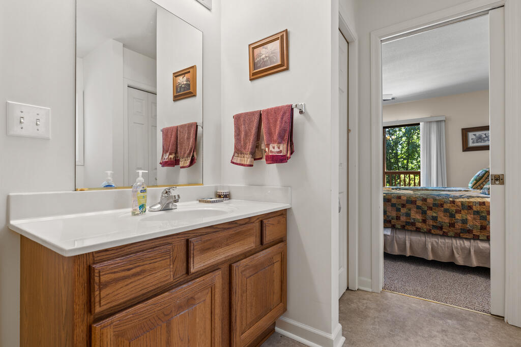 567 Mountain Top Road Property Photo 17