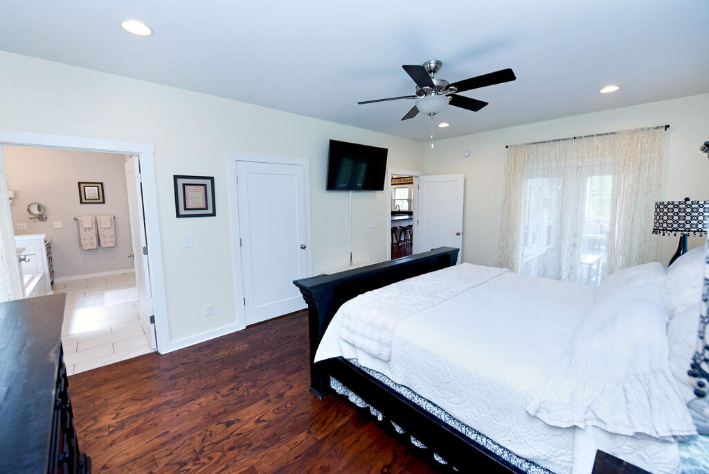 41 Hall Street Property Photo 35