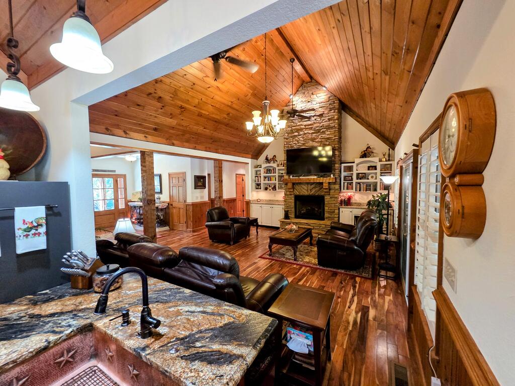 159 Apple Blossom Road Property Photo 11
