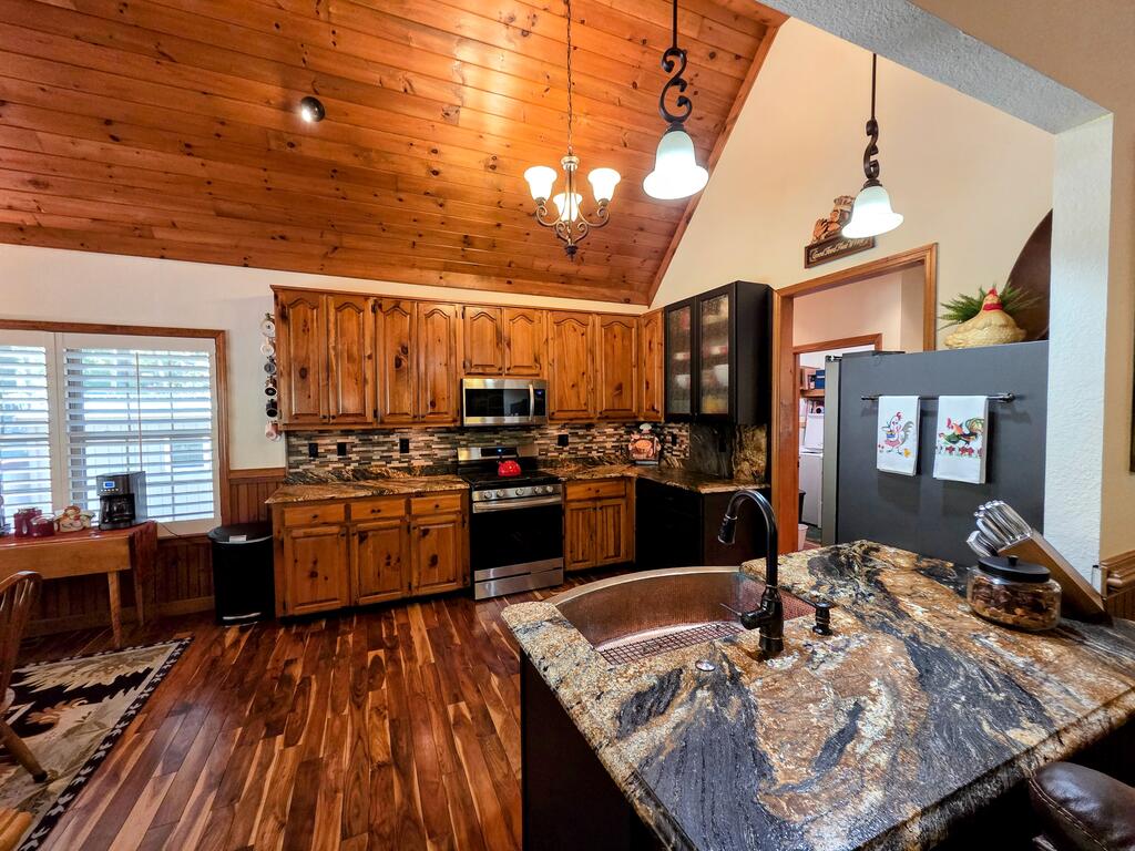 159 Apple Blossom Road Property Photo 14