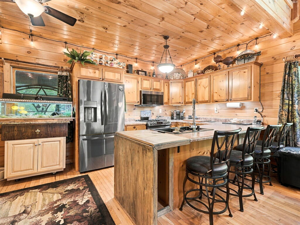 218 Kings Farm Road Property Photo 15