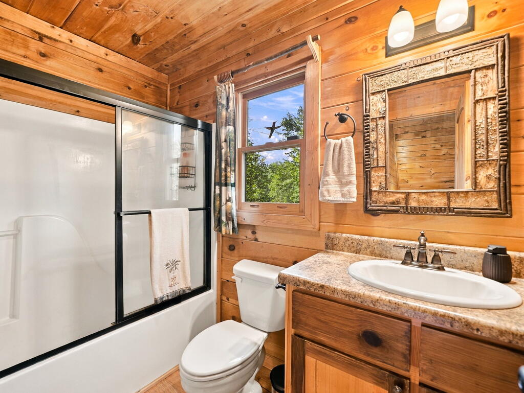218 Kings Farm Road Property Photo 27