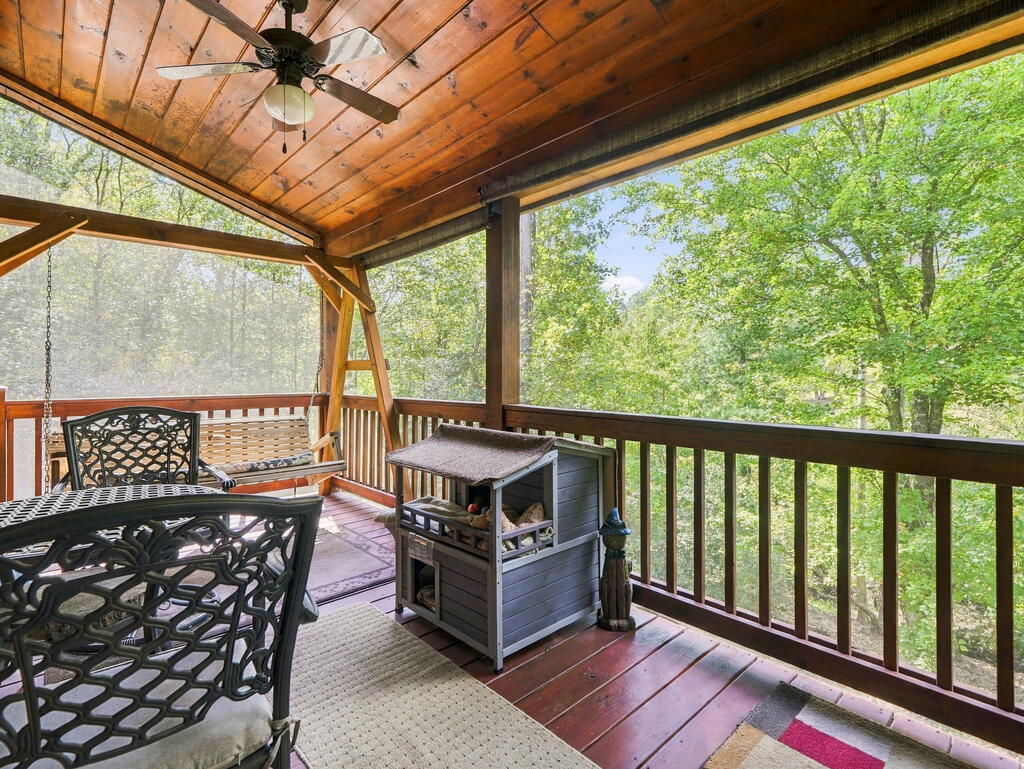 218 Kings Farm Road Property Photo 36