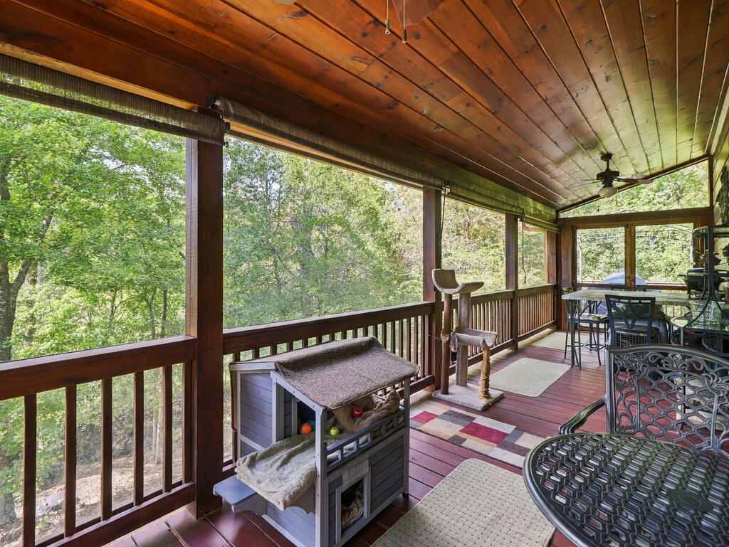 218 Kings Farm Road Property Photo 38