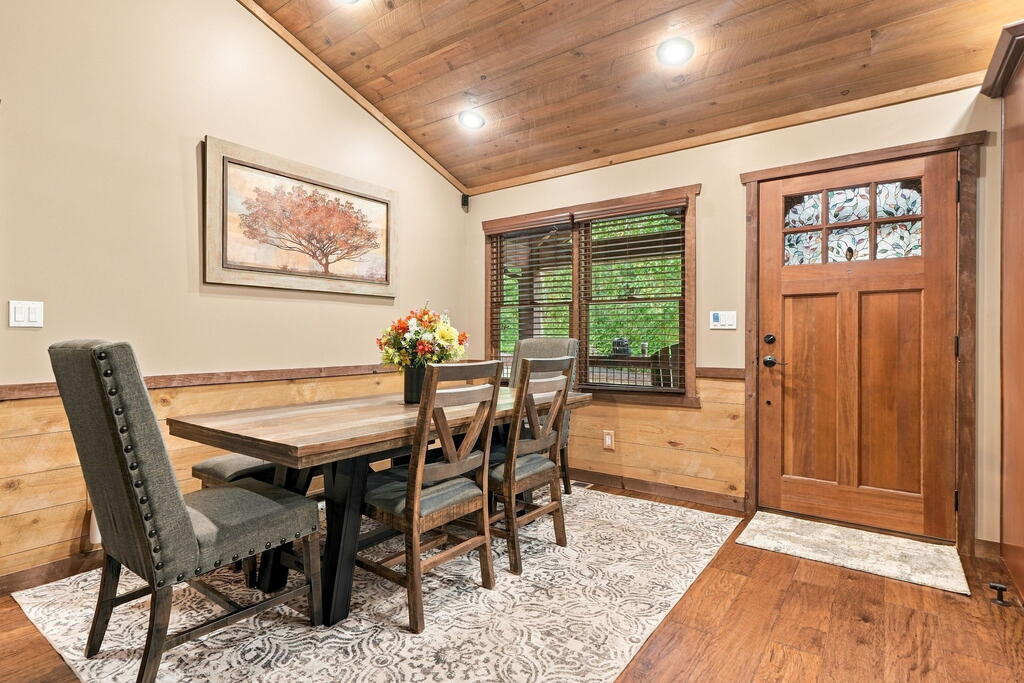 24 Jared Road Property Photo 7