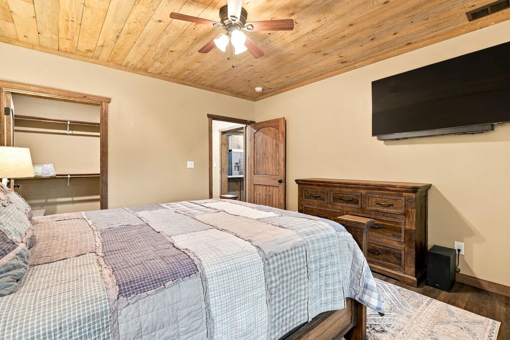 24 Jared Road Property Photo 27