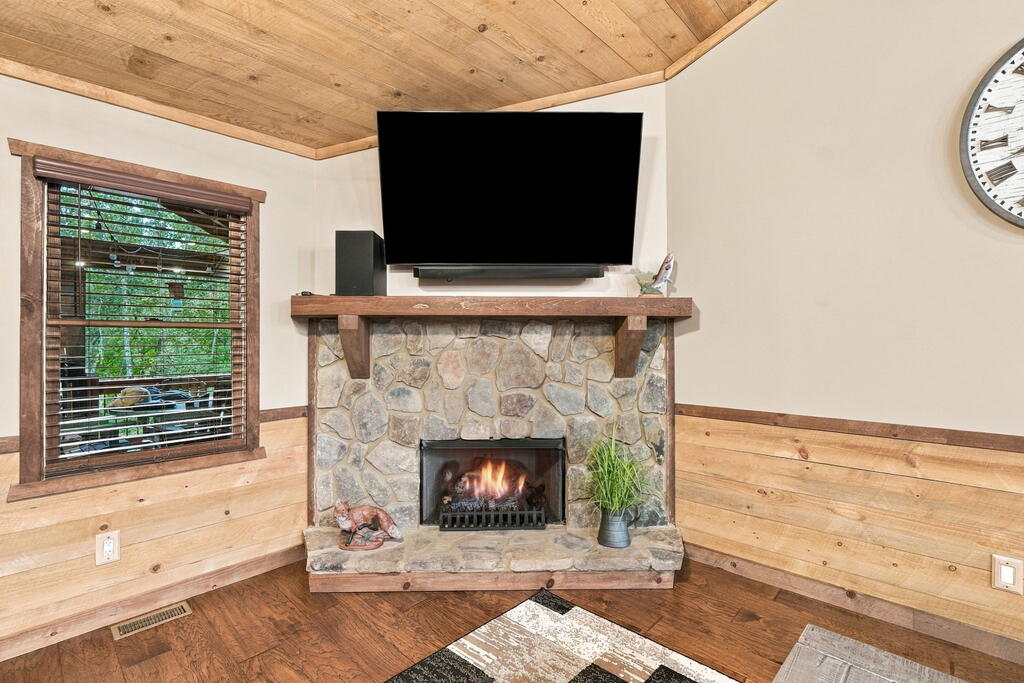 24 Jared Road Property Photo 32