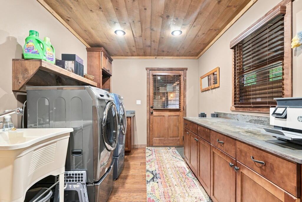 24 Jared Road Property Photo 33