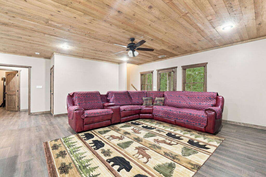 24 Jared Road Property Photo 37