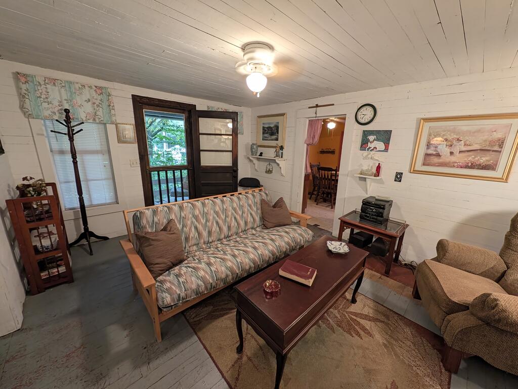 361 Austin Street Property Photo 12