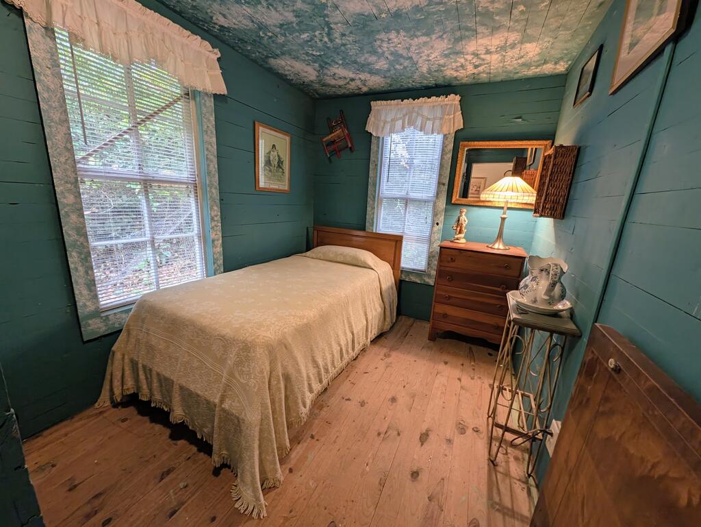 361 Austin Street Property Photo 13