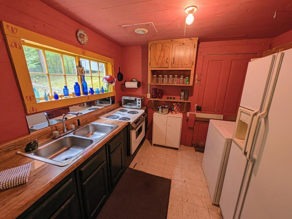 361 Austin Street Property Photo 16