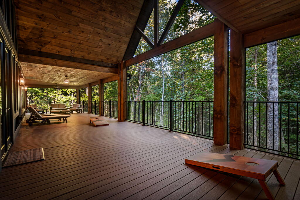 248 Weaver Creek Overlook Property Photo 31
